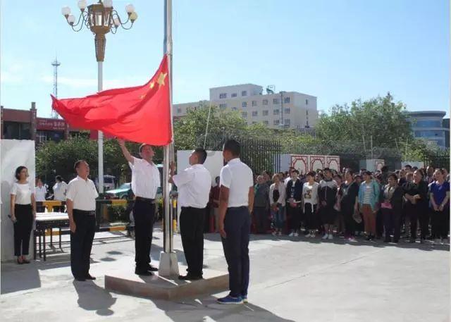 环球中心到世纪城怎么走